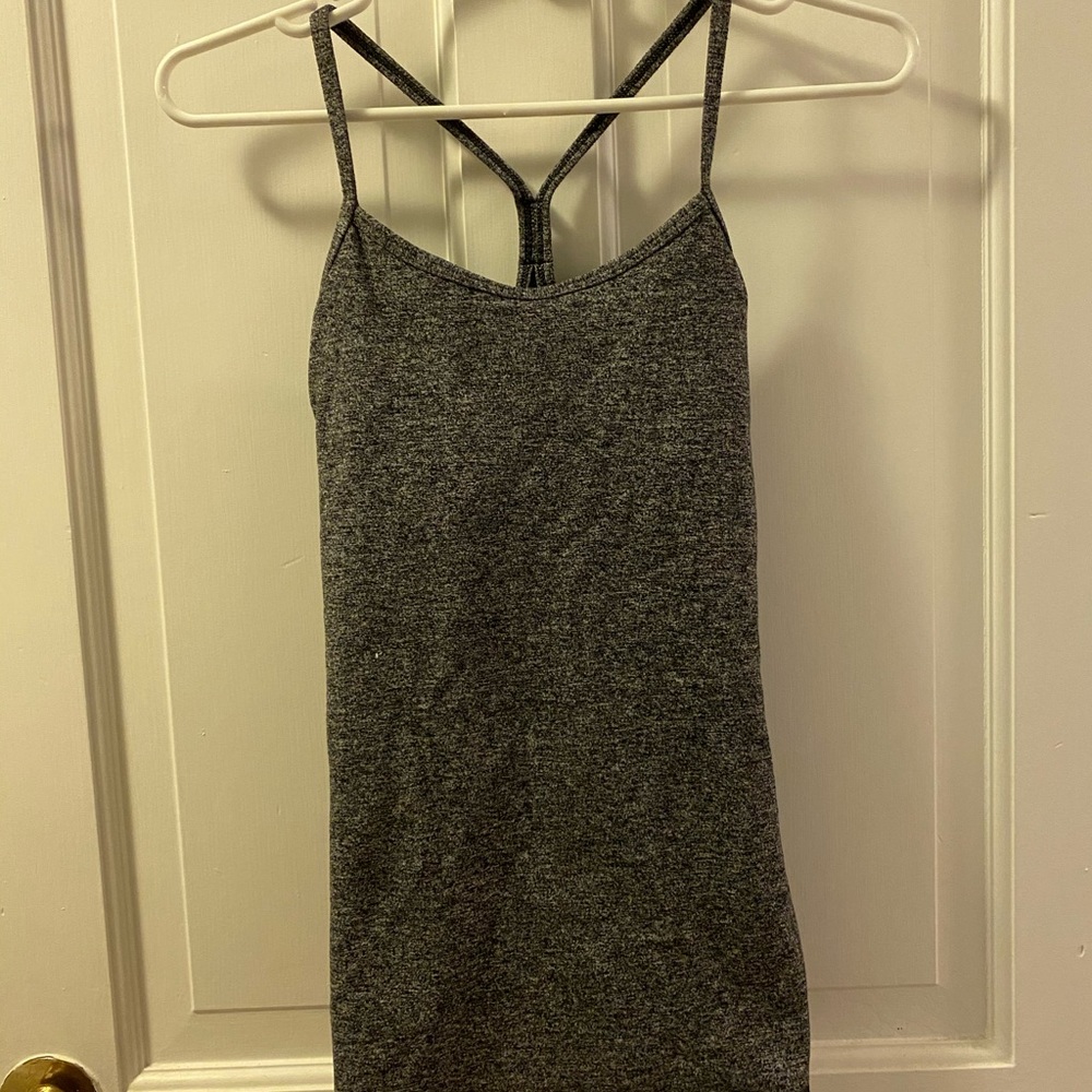 LULULEMON - Y TANK